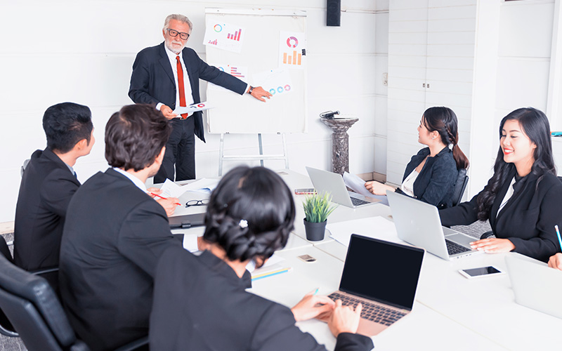 04 IATF 16949 Training and Development